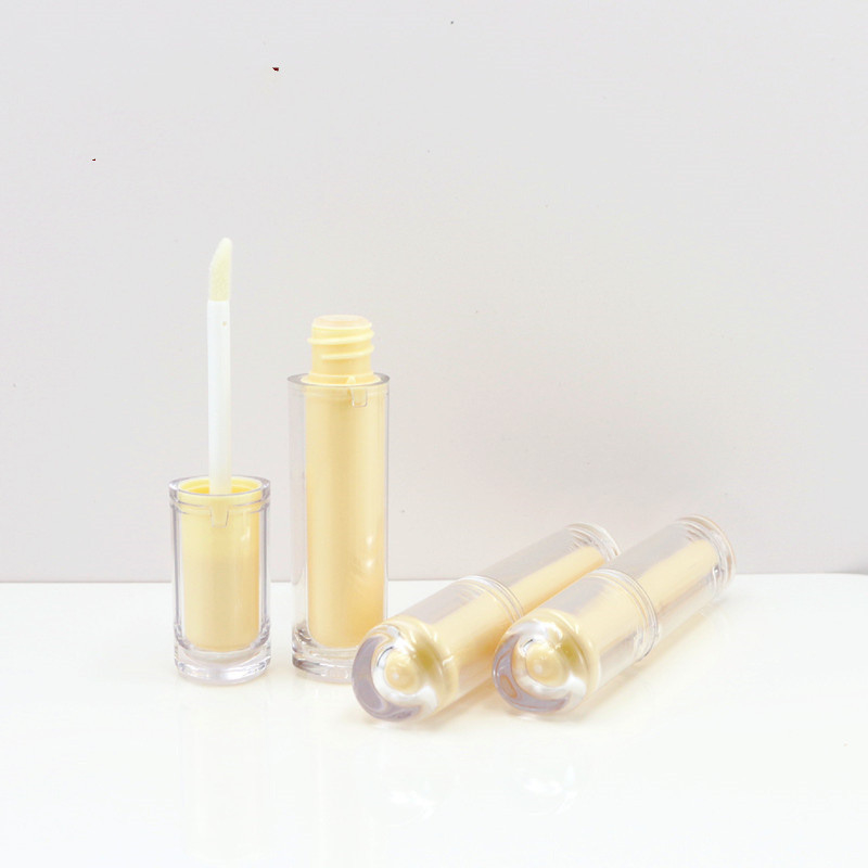 Private Label Empty Lip Gloss Tubes Plastic 5ml Containers 76*20mm